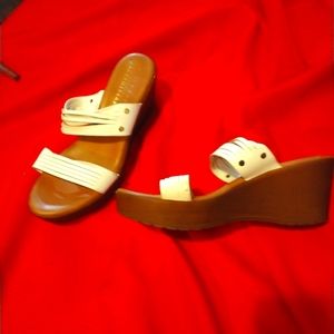 Woman's sandals